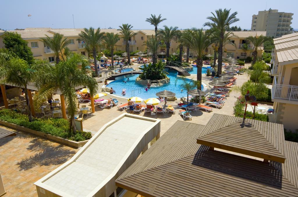 Tasia Maris Gardens Agia Napa Exterior foto